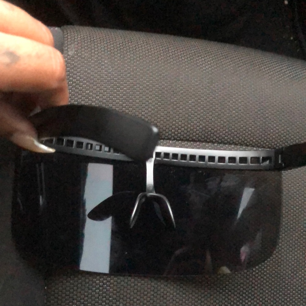 Sun visor - Picture 2 of 2